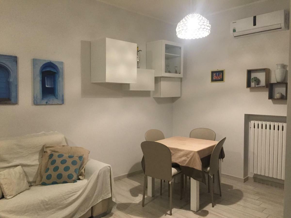 Medeum Lägenhet Modugno Exteriör bild